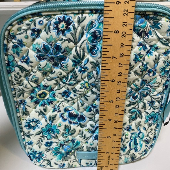 Vera Bradley Lunch Bunch Bag in Cloud Vine - Picture 3 of 3